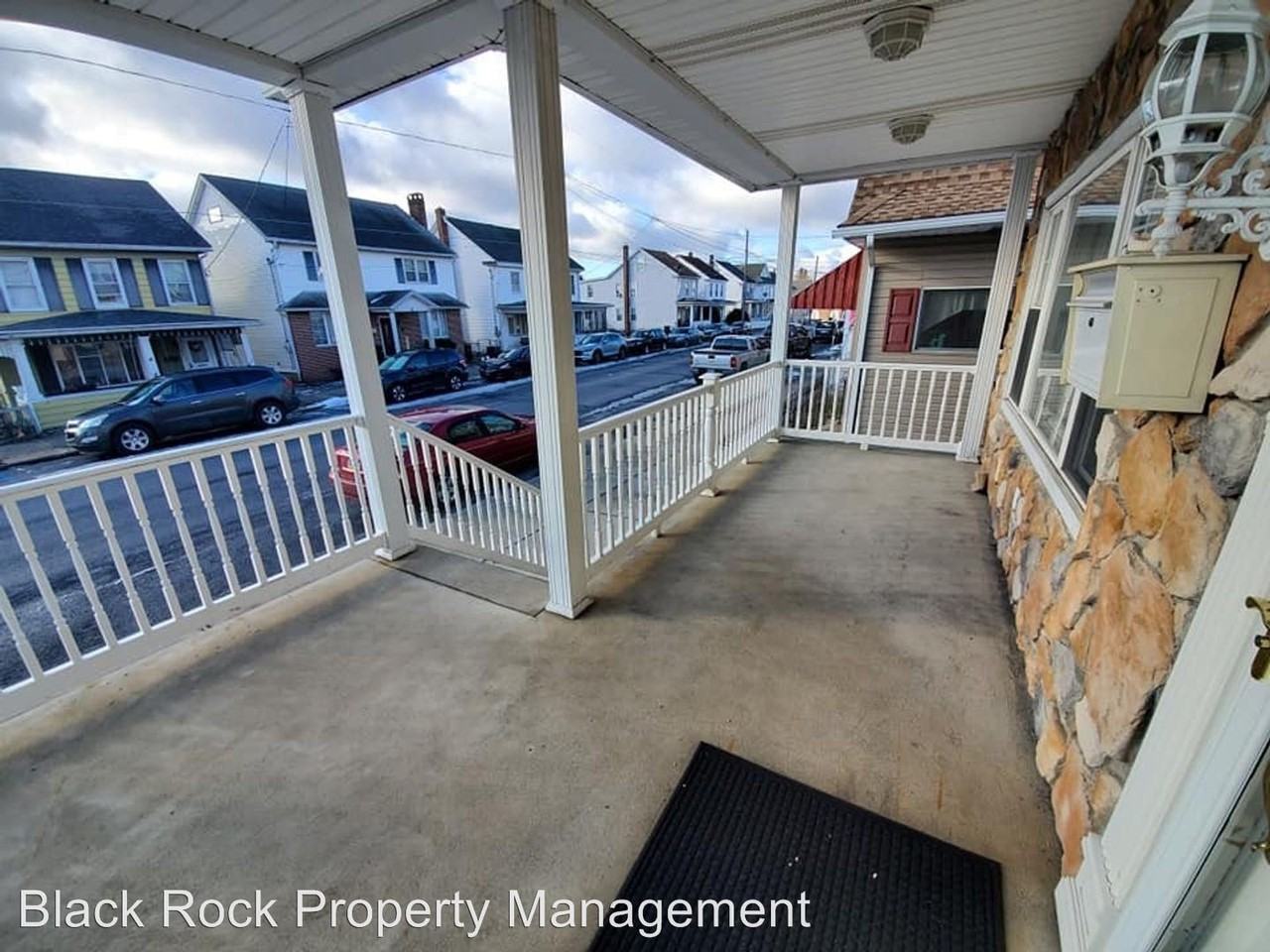 204 West White Street - Photo 2 of 17