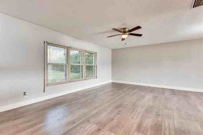 3856 Lake Joyce Drive - Photo 2 of 12