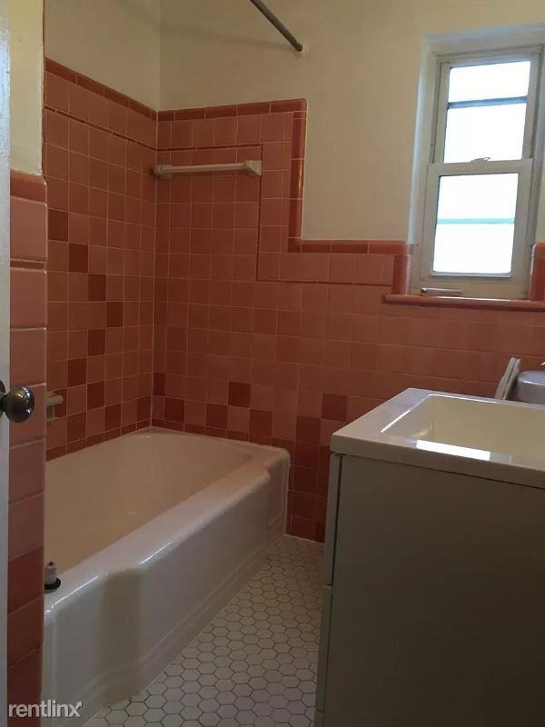 1129 Clearbrook Dr 2 - Photo 2 of 11