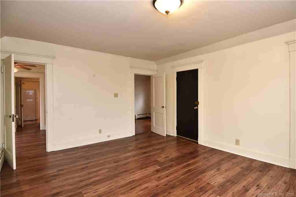 60 W Prospect Street - Photo 3 of 23