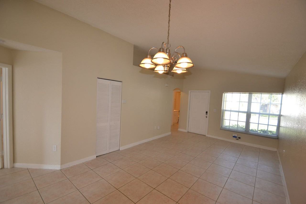 7848 Nw 193rd Ter - Photo 2 of 19