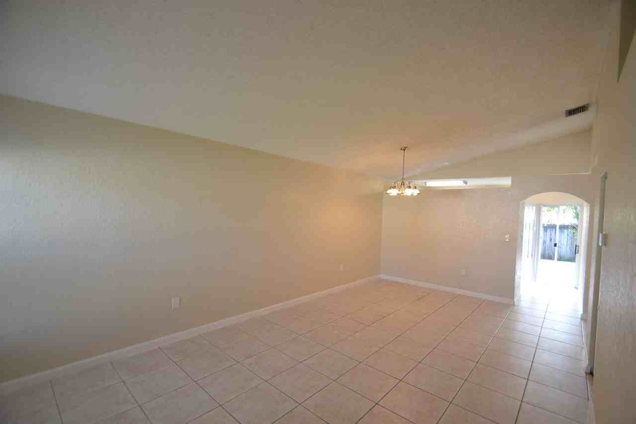 7848 Nw 193rd Ter - Photo 3 of 19