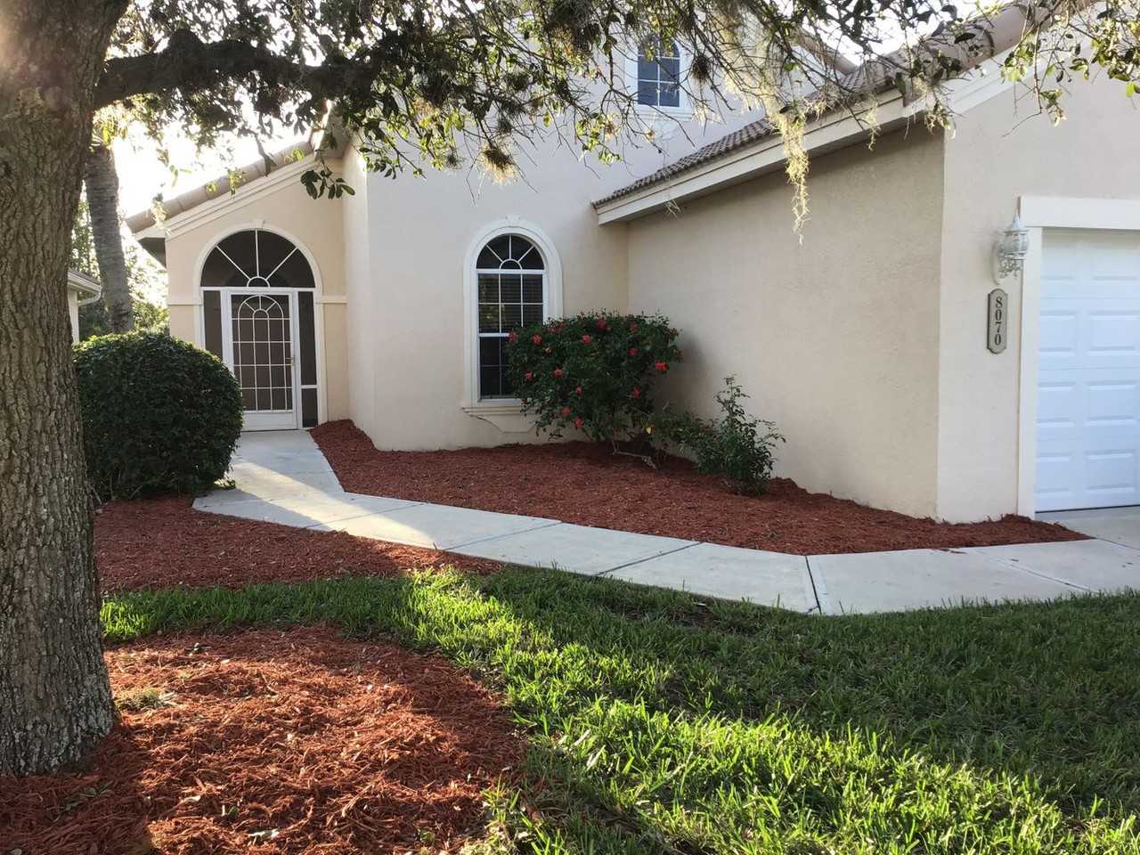 8070 Kingswood Way - Photo 2 of 16