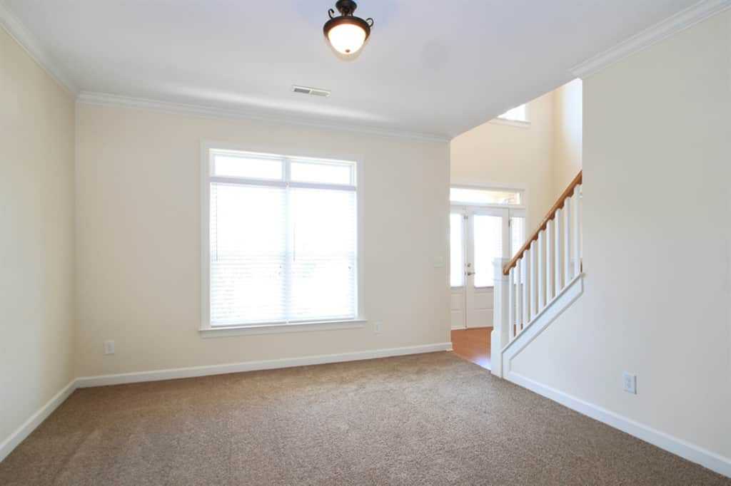 22 Adams Point Dr - Photo 3 of 20