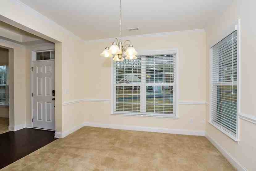 298 Meadow Oaks Dr Se - Photo 2 of 22