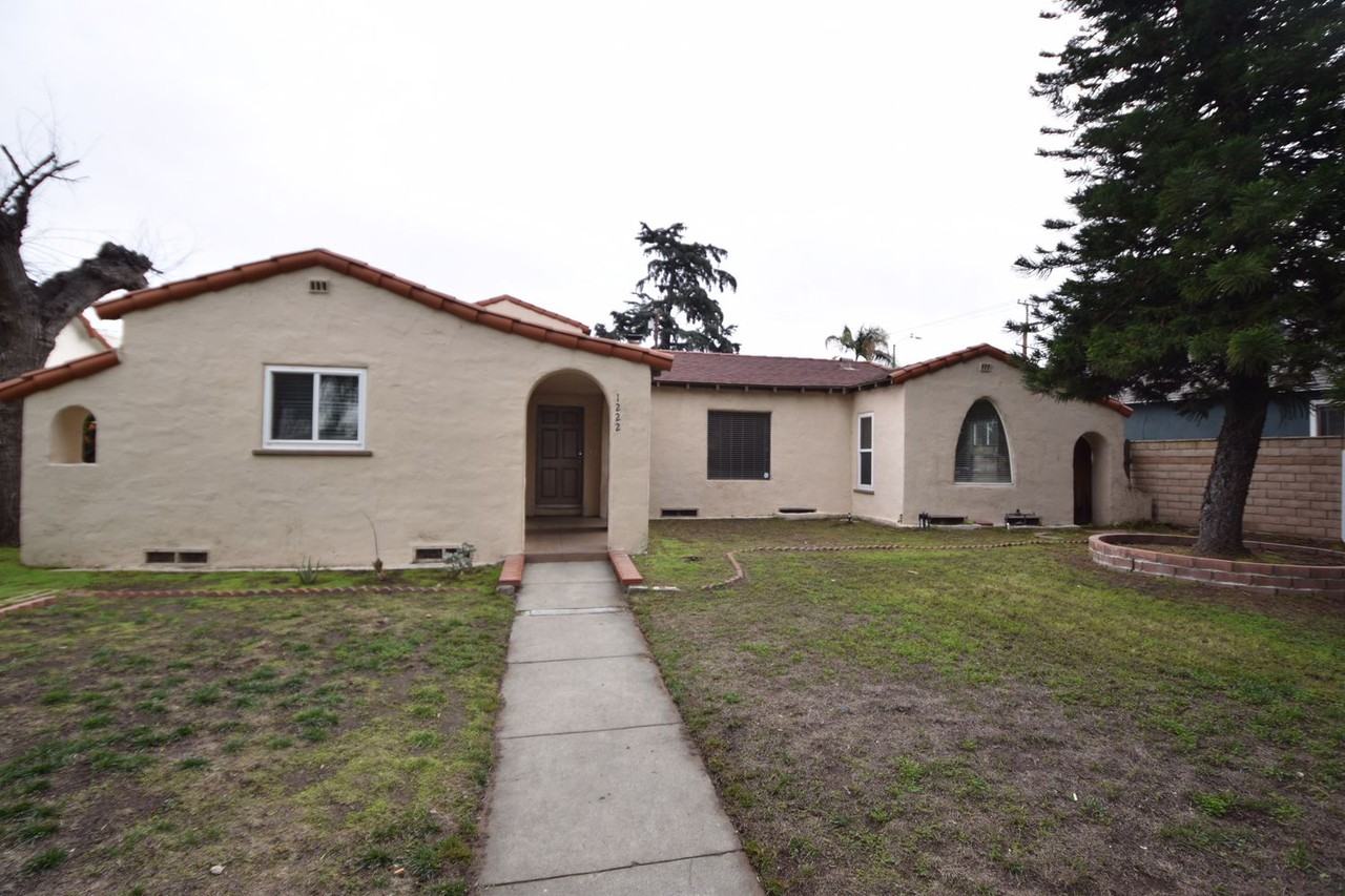 1222 N Huntington Blvd