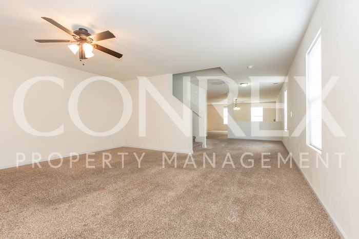 264 Valleyside Drive Northeast - Photo 2 of 8