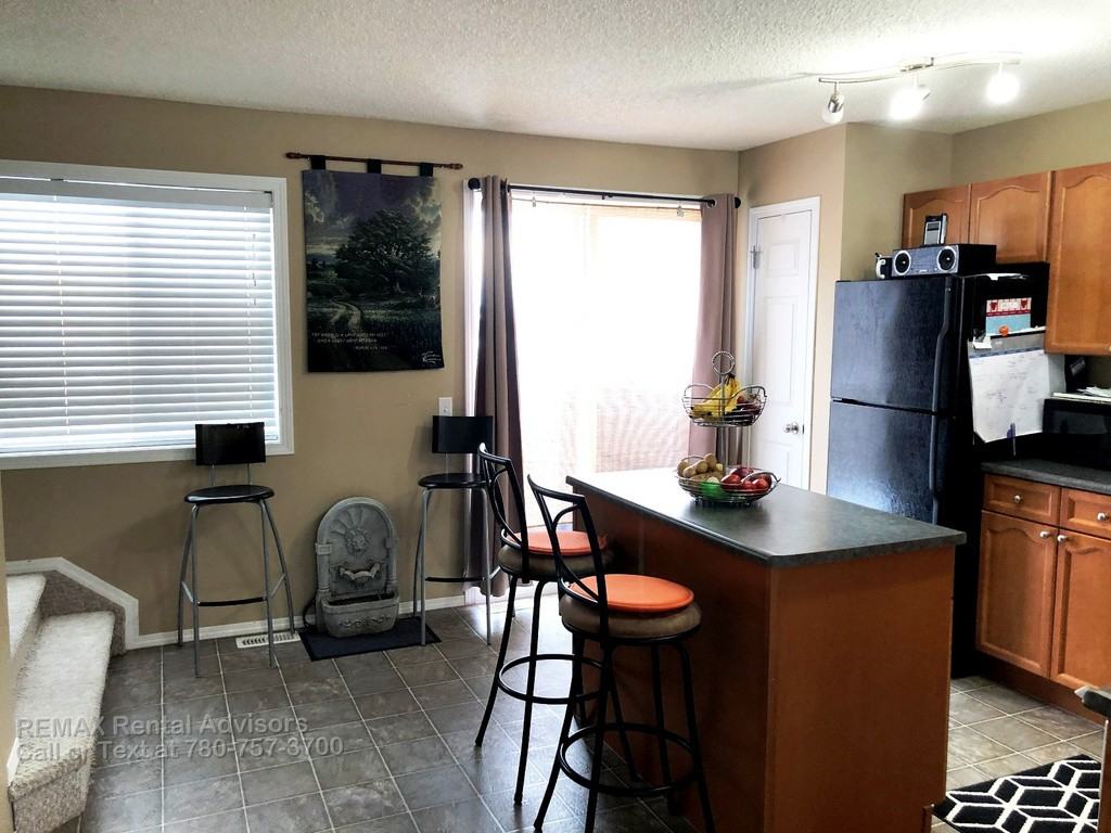 #7 3075 Trelle Crescent NW - Photo 3 of 19