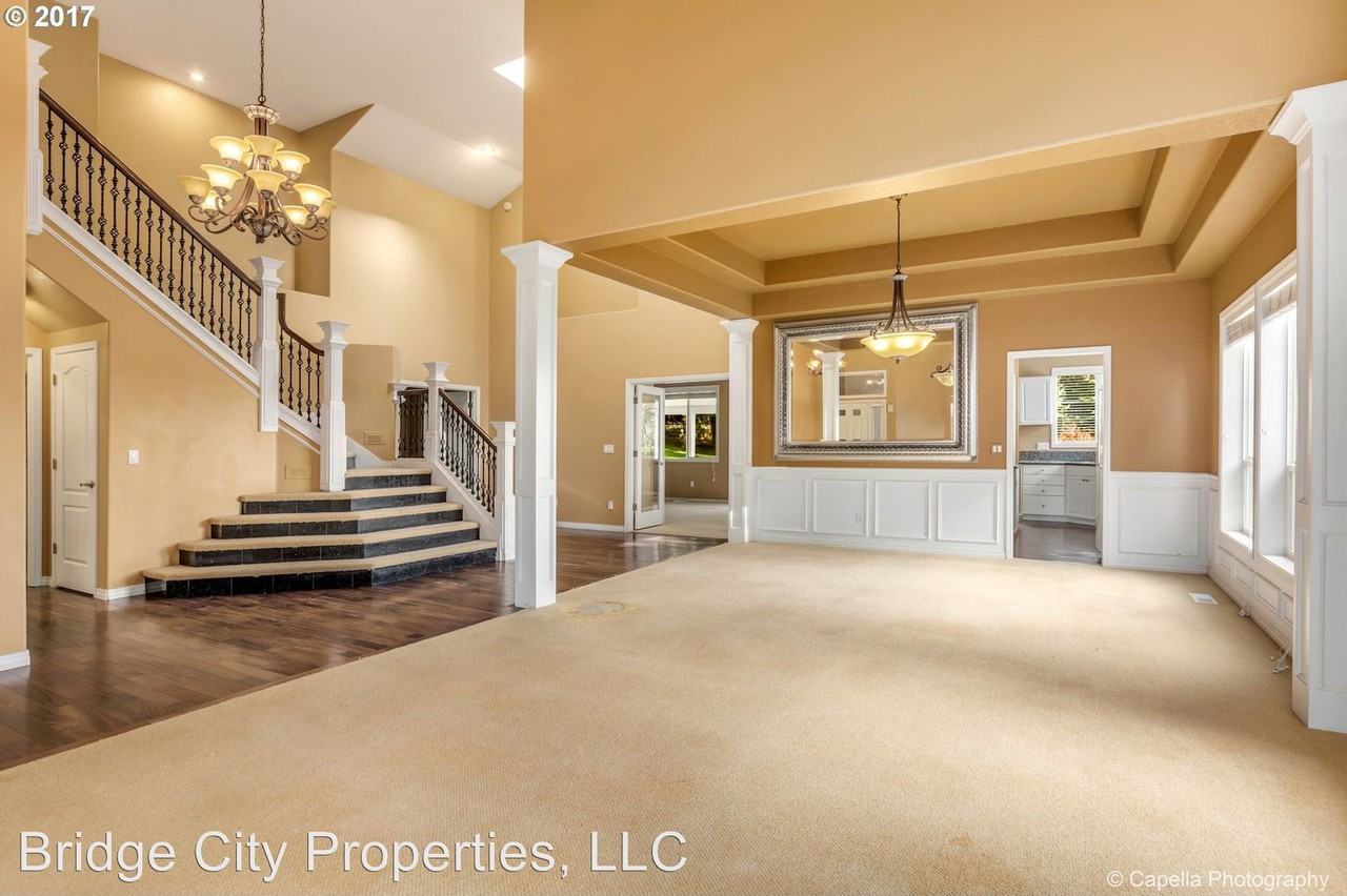 3857 Fairhaven Dr. - Photo 2 of 33