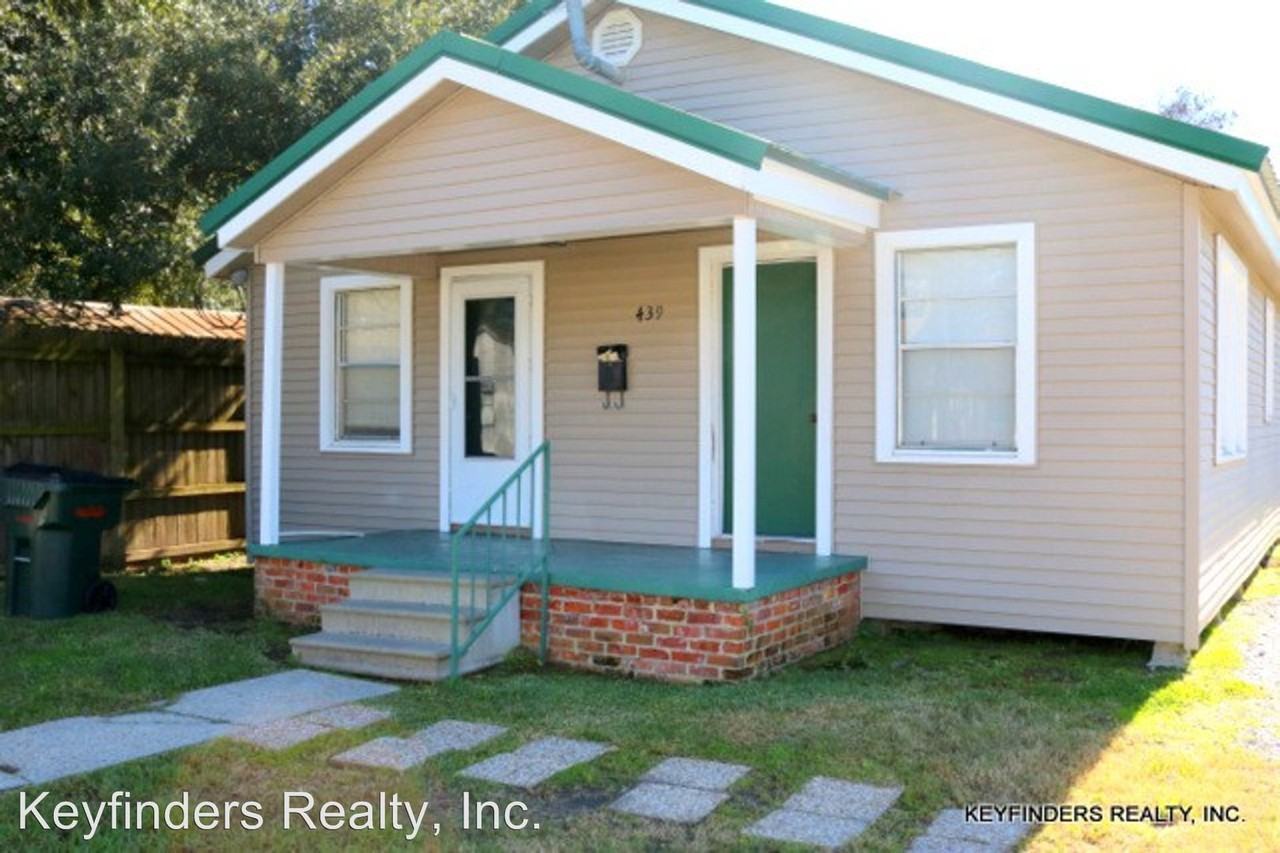 439 Ave., Port Allen, LA 70767 2 Bedroom House for Rent for