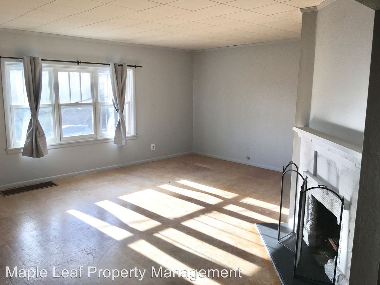 1216 Ne 69th St - Photo 3 of 14