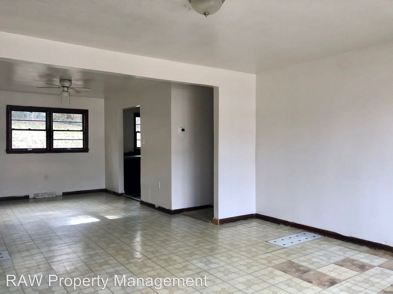 1721 Carll St. - Photo 2 of 13