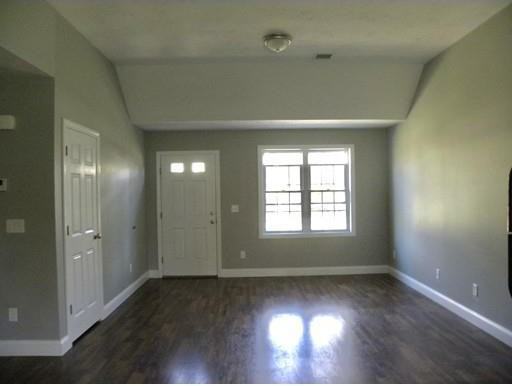 337 Middle Road - Photo 2 of 6