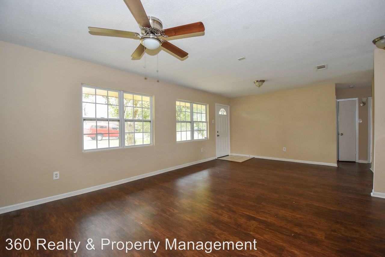 4220 Dawson Lane - Photo 2 of 16