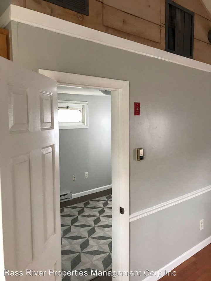 235 Division Street - Photo 3 of 10