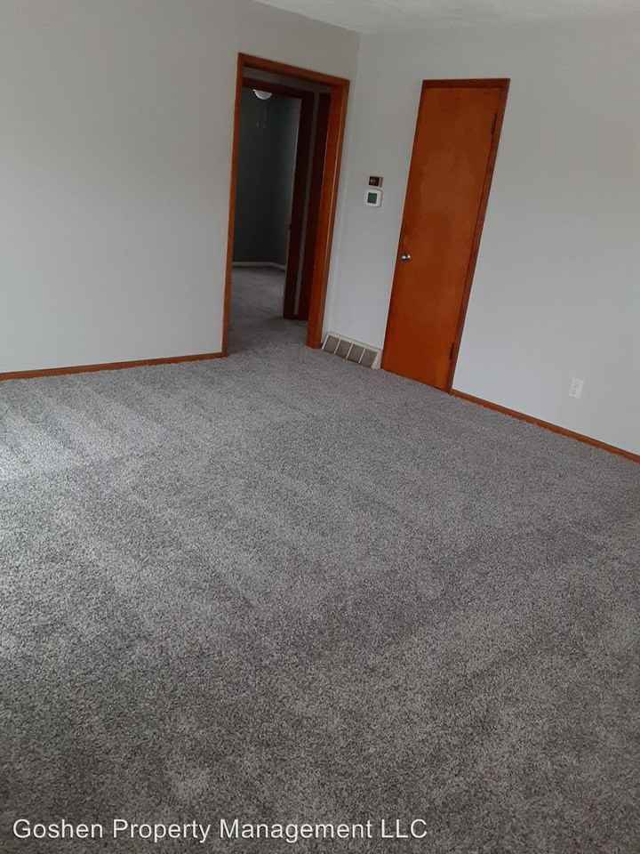 2551 N Litchfield - Photo 2 of 9