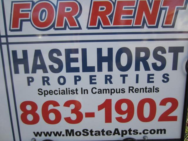 610 E Grand St - Photo 3 of 3