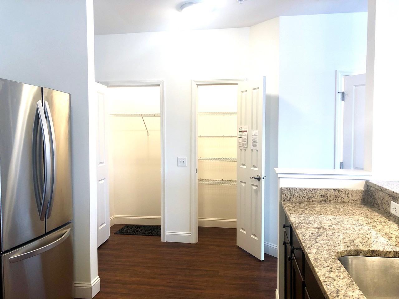 147 Bayberry Cir - Photo 3 of 15