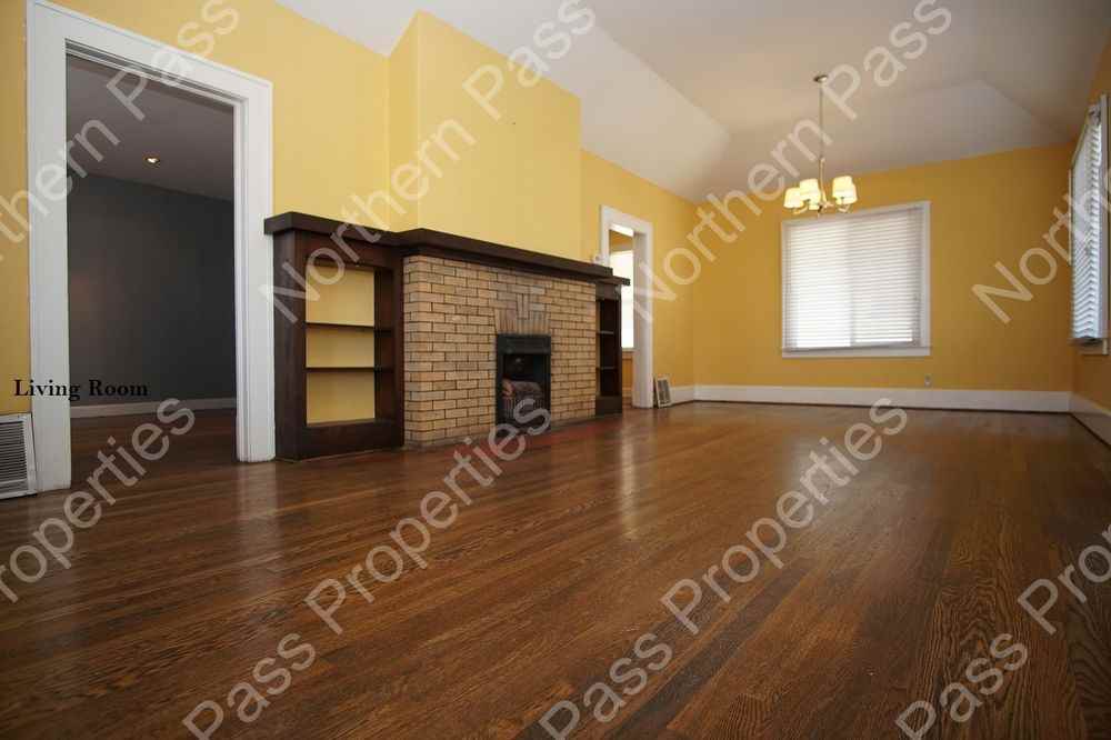 3242 Lebanon Ave - Photo 3 of 14