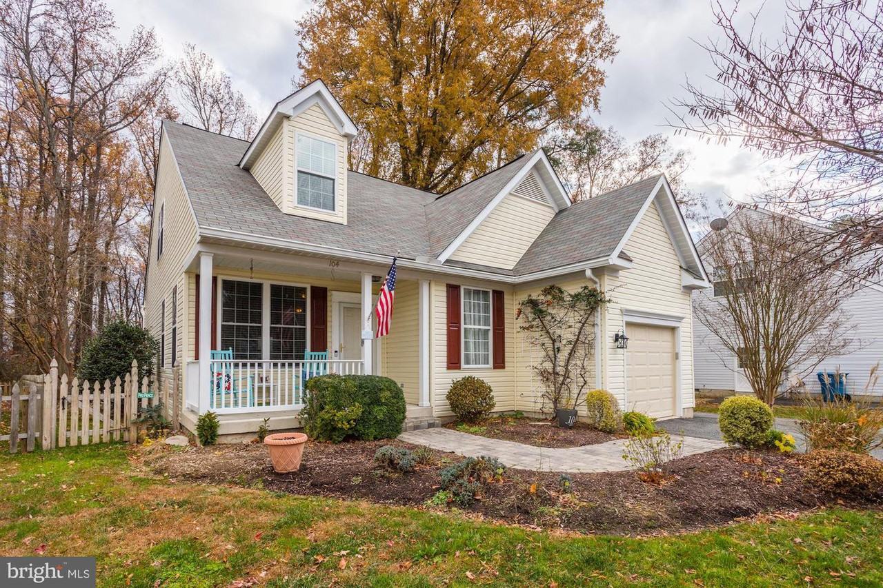 104 Chessie Court - Photo 2 of 44