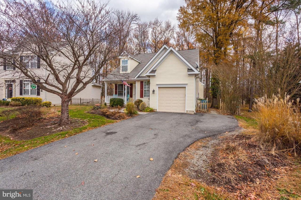 104 Chessie Court - Photo 3 of 44