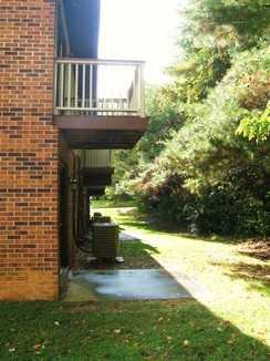 Linden Square Townhomes - Photo 3 of 4