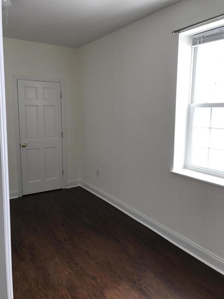 154 Main Street #202 - Photo 3 of 3