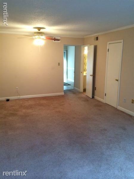 5726 Quince Rd - Photo 3 of 13