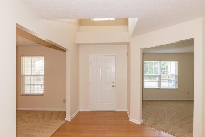 12317 Titans Drive - Photo 3 of 33