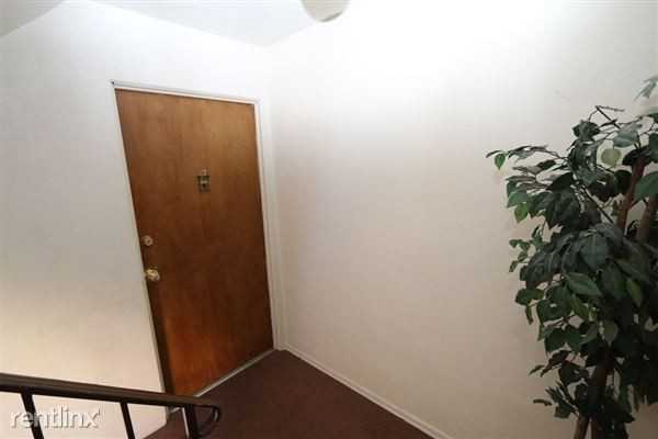 3534 Morganford Rd - Photo 3 of 16