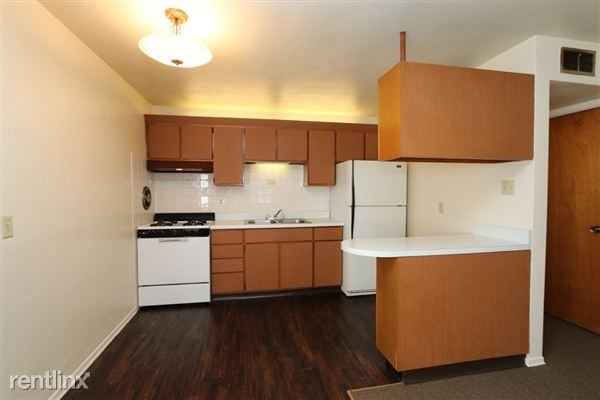 3534 Morganford Rd - Photo 2 of 16