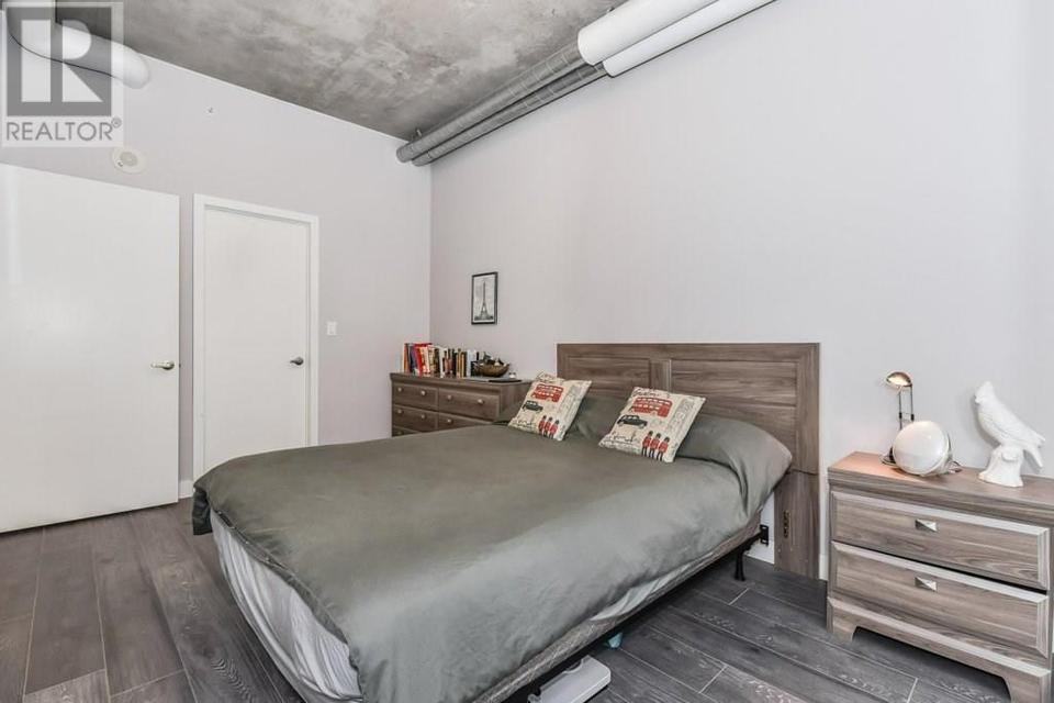 1 Victoria Street South #306 - Photo 3 of 16