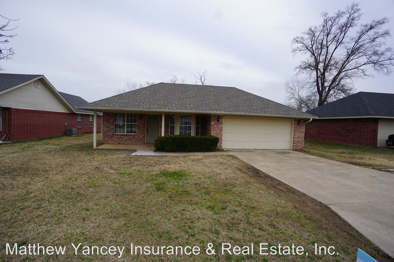 218 N 44th St - Photo 2 of 12