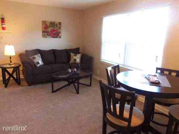 Cedar Glen Apartment Homes - Photo 2 of 9