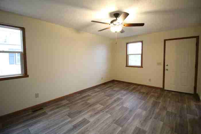 89 Riley Avenue - Photo 3 of 18