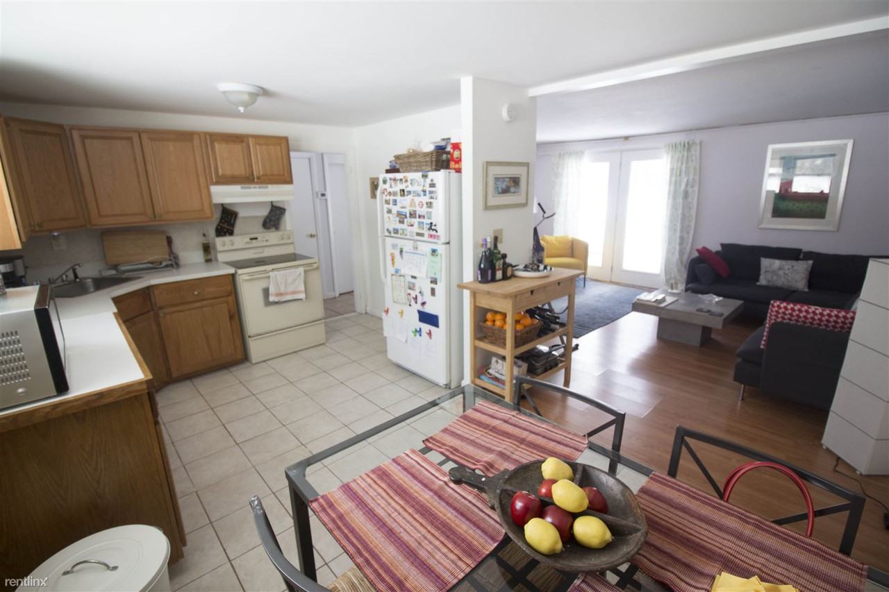 294B Hanks Hill Rd - Photo 3 of 11