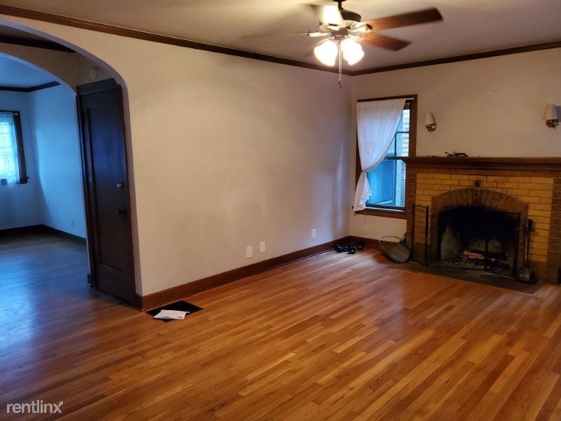 1734 Se 20th Ave - Photo 2 of 13