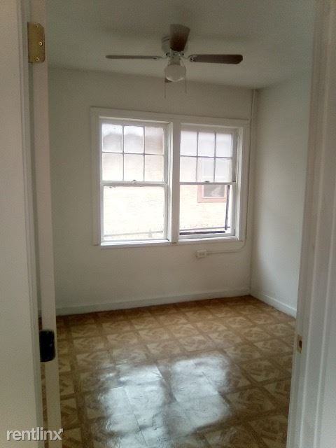 170 Price Ave - Photo 2 of 7