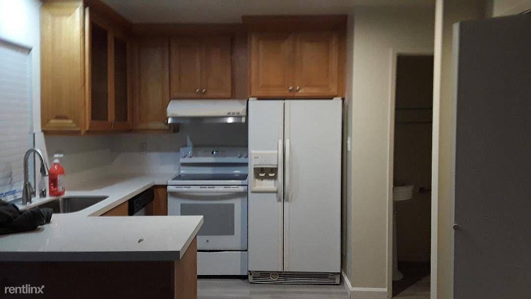 5513 Don Pizarro Ct - Photo 2 of 7