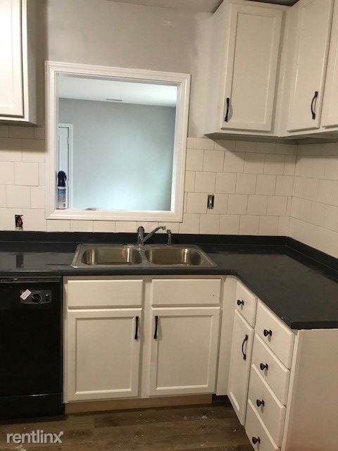 2120 Ohio St - Photo 2 of 6