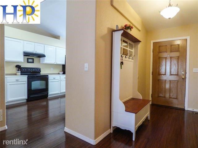 3637 Spitfire Dr - Photo 3 of 23