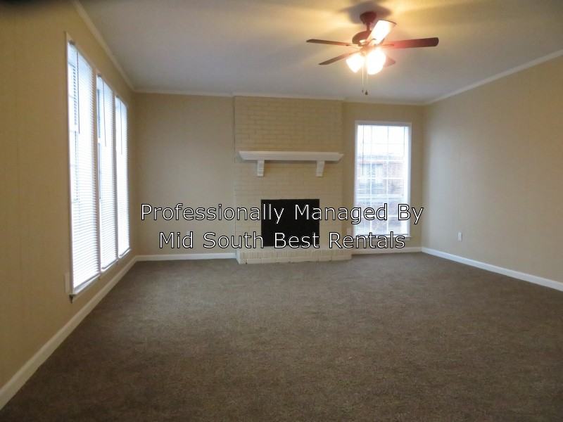 1956 Carbondale Dr - Photo 2 of 8