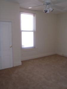 339 Shiloh St - Photo 3 of 5
