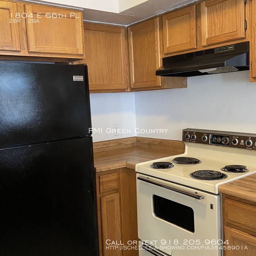 1804 E 66th Pl - Photo 2 of 19