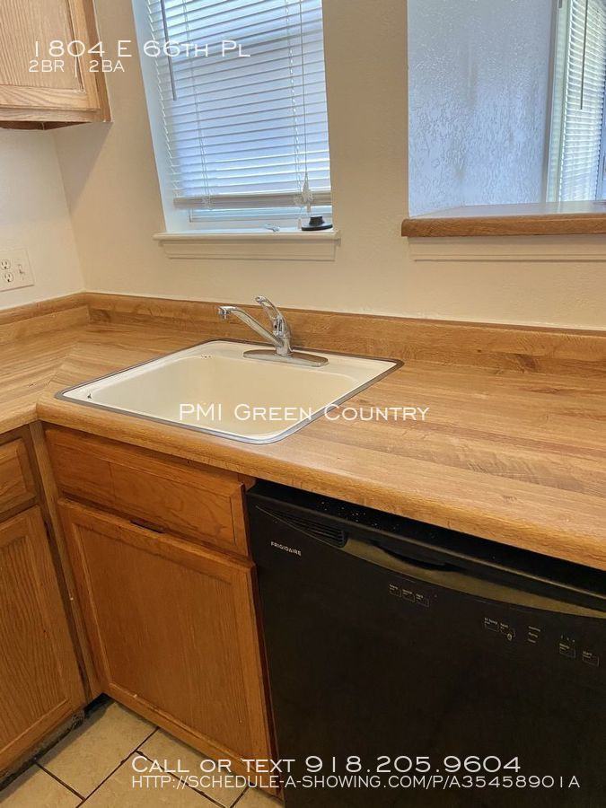 1804 E 66th Pl - Photo 3 of 19