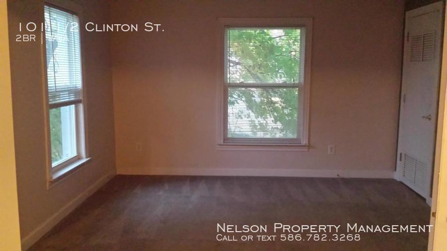 101 1/2 Clinton St - Photo 3 of 14