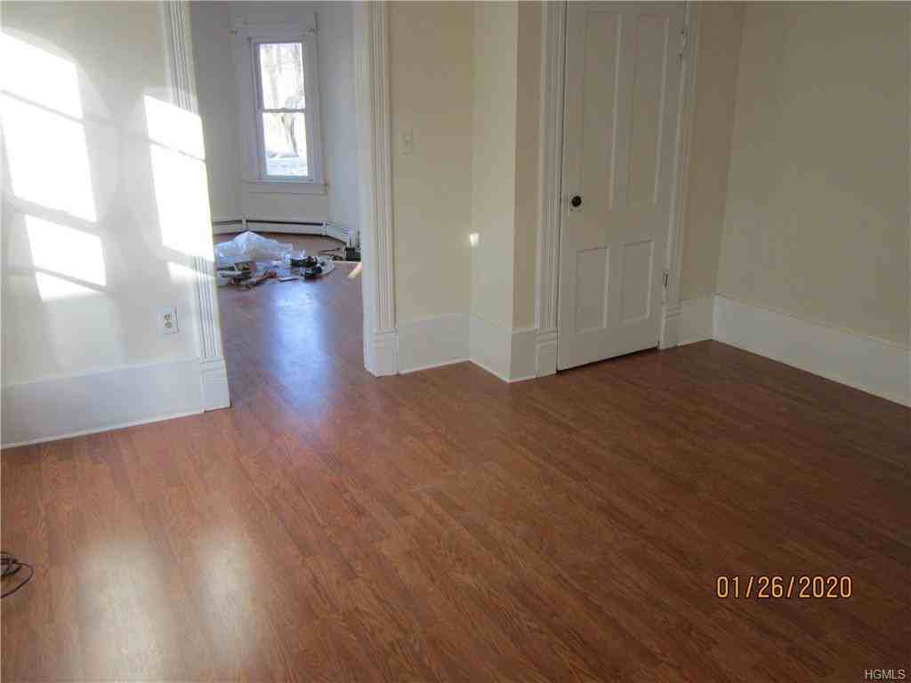 15 Williams Street - Photo 3 of 8