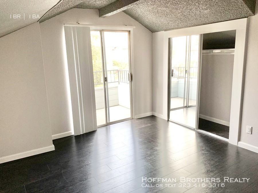 408 E Elk Ave #1 - Photo 3 of 8