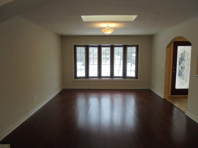 2756 Melrose - Photo 3 of 40