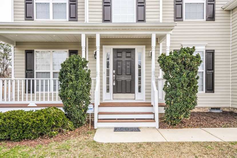 202 Timeless Cir - Photo 2 of 18